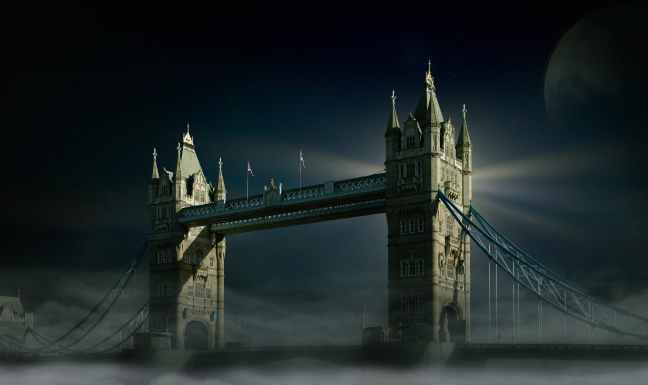 tower-bridge-london-moon-fog-428616.jpeg